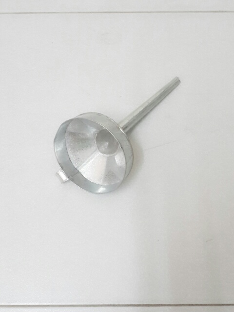 Phễu tôn lọc đuôi dài (nhỏ)