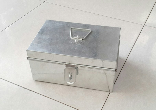 Hòm tôn D26xC12xR17cm